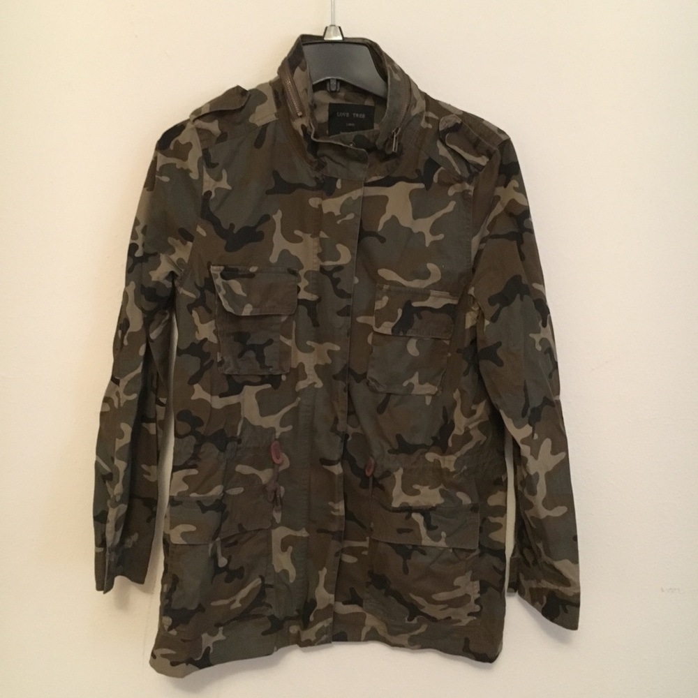 Military-style Women’s Jacket size Large